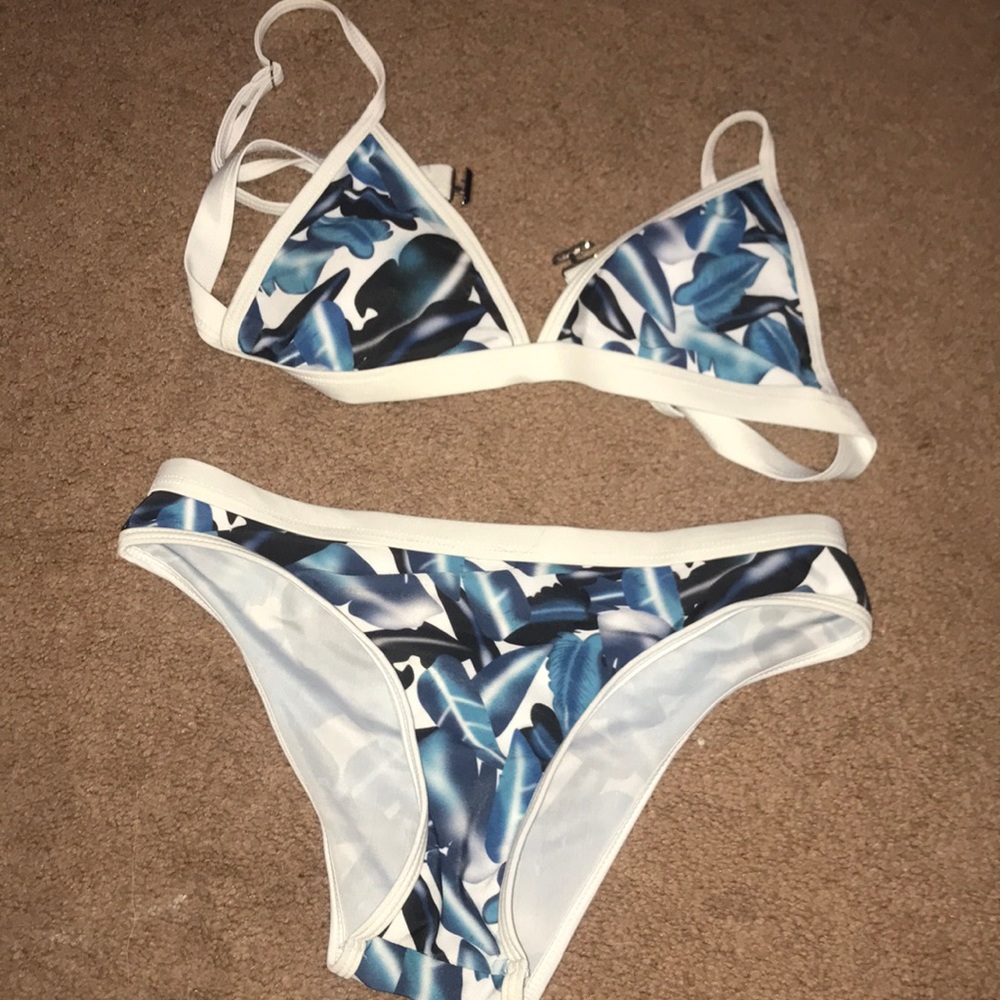 bikini